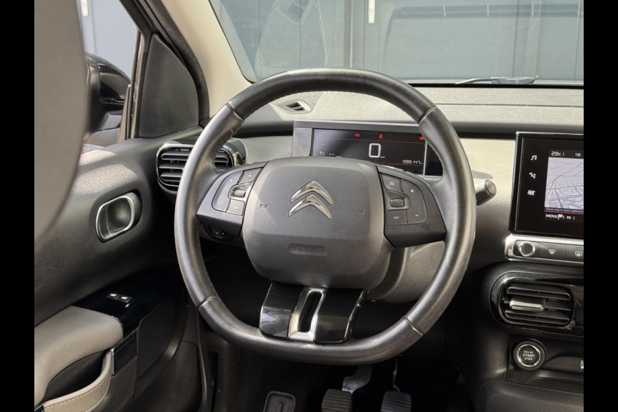Citroën C4 Cactus 1.2 PT 110 Shine | Trekhaak | Navi | Parkeercamera