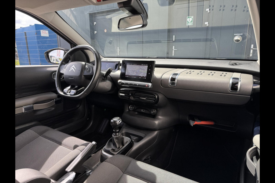 Citroën C4 Cactus 1.2 PT 110 Shine | Trekhaak | Navi | Parkeercamera