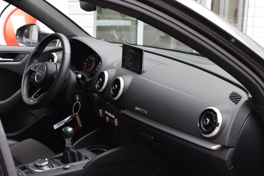 Audi A3 Limousine 1.5 TFSI CoD Sport S Line Edition|Led|