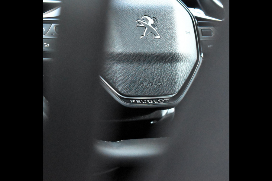 Peugeot 208 1.2 PureTech 100PK Aut. Allure Pack | Carplay | Camera | Adaptive Cruise | Stoelverw. | Incl. garantie