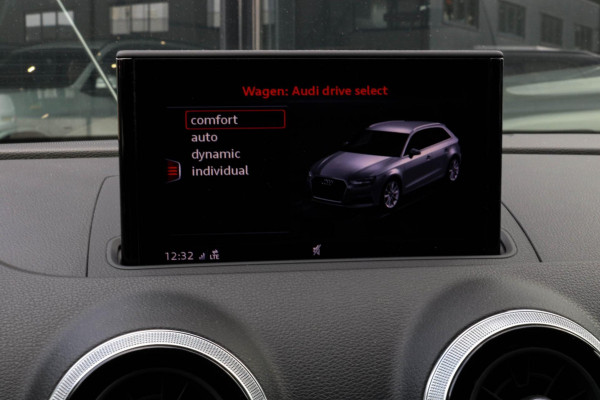Audi A3 Sportback 1.0 TFSI S-line - LED - NAVI - CRUISE