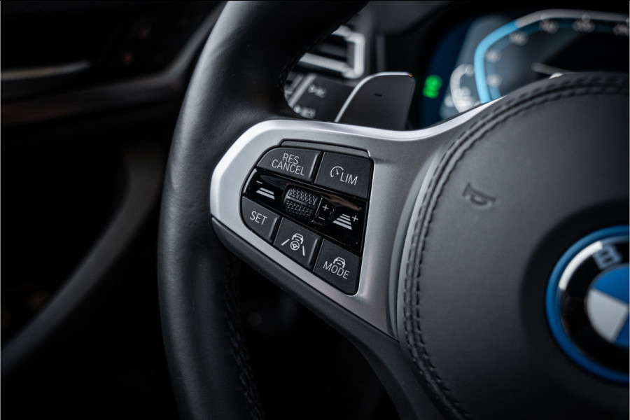 BMW X3 xDrive30e High Executive - M Sport | Memory | HUD | Keyless | Carplay