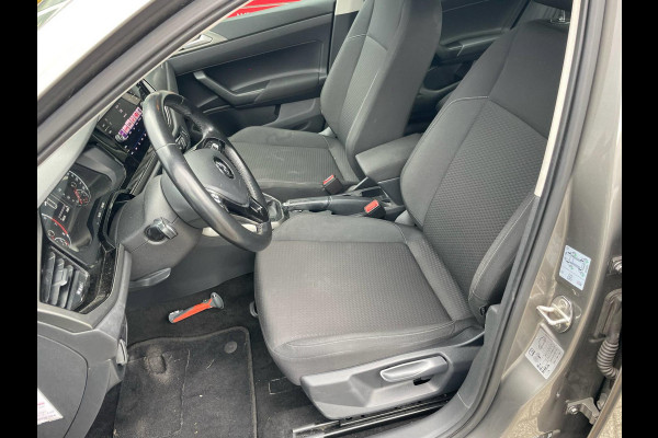 Volkswagen Polo 1.0 TSI Comfortline Connected Series l CarPlay
