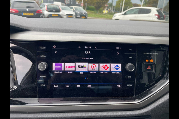 Volkswagen Polo 1.0 TSI Comfortline Connected Series l CarPlay