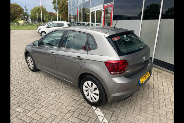 Volkswagen Polo 1.0 TSI Comfortline Connected Series l CarPlay