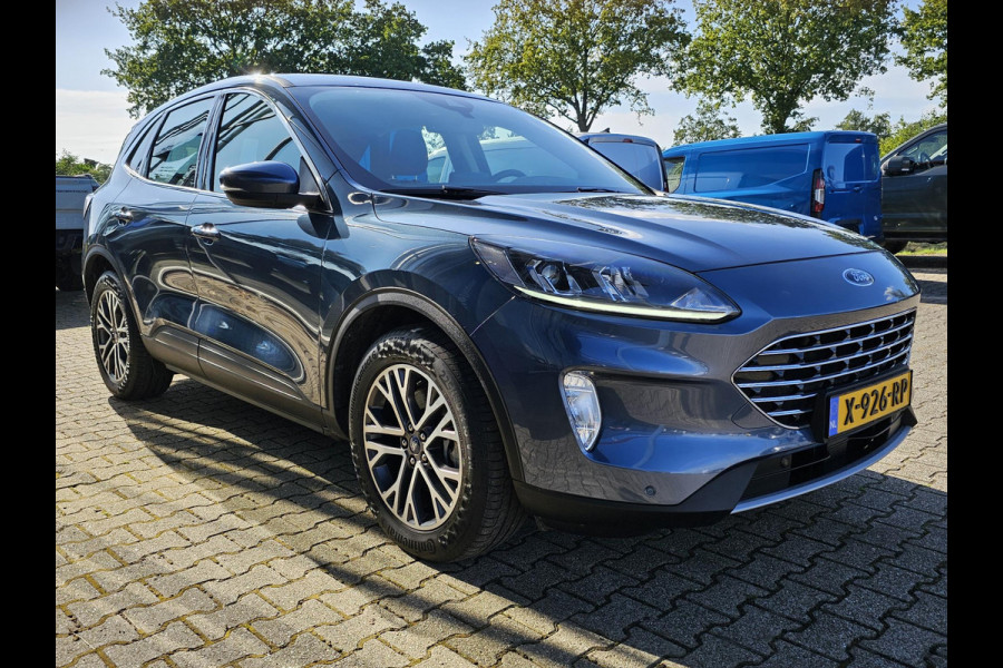 Ford Kuga 2.5 PHEV Titanium 225 pk | Trekhaak | Camera | Winterpack | Keyless entry | PDC v+a | Zéér netjes