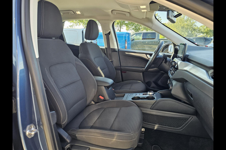Ford Kuga 2.5 PHEV Titanium 225 pk | Trekhaak | Camera | Winterpack | Keyless entry | PDC v+a | Zéér netjes