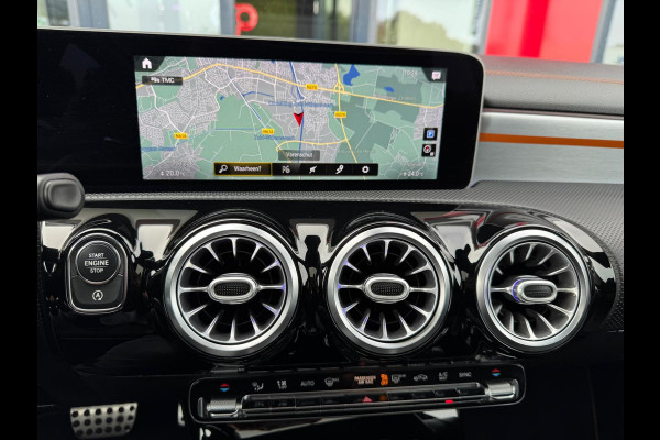 Mercedes-Benz CLA-Klasse Shooting Brake 180 Edition one Panorama AMG pakket