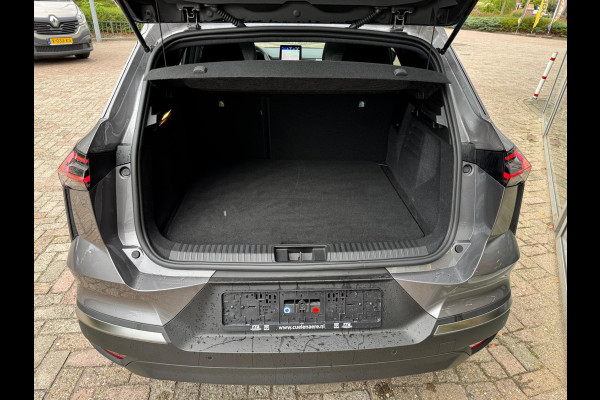 Renault Symbioz 1.6 E-Tech full hybrid 145 techno Solarbay Elektr Pano / Navi / Camera / Virt Cockpit