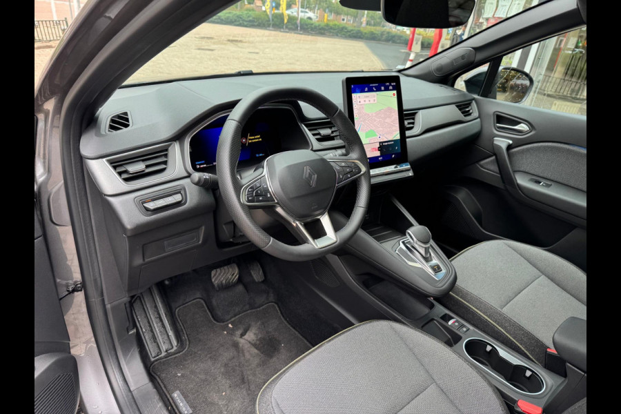 Renault Symbioz 1.6 E-Tech full hybrid 145 techno Solarbay Elektr Pano / Navi / Camera / Virt Cockpit