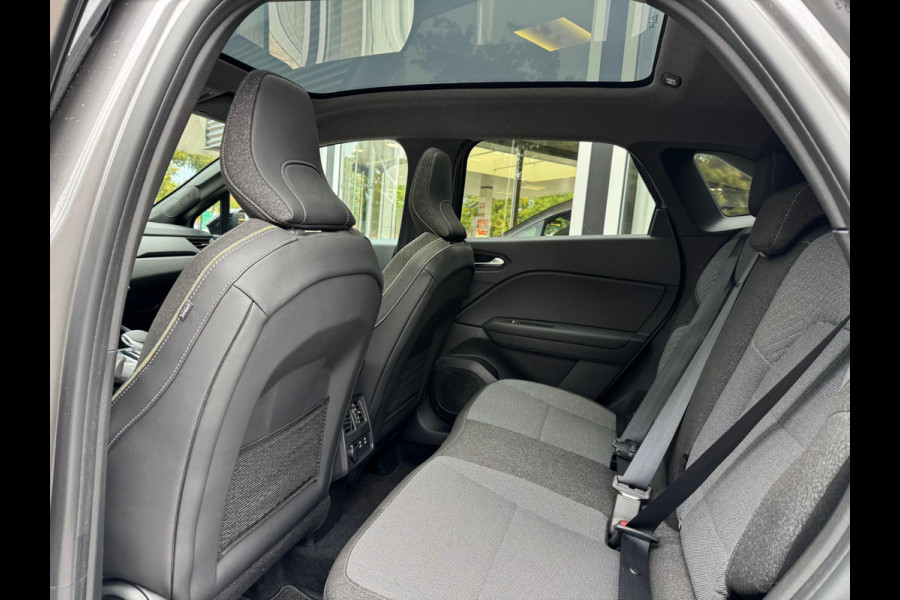 Renault Symbioz 1.6 E-Tech full hybrid 145 techno Solarbay Elektr Pano / Navi / Camera / Virt Cockpit