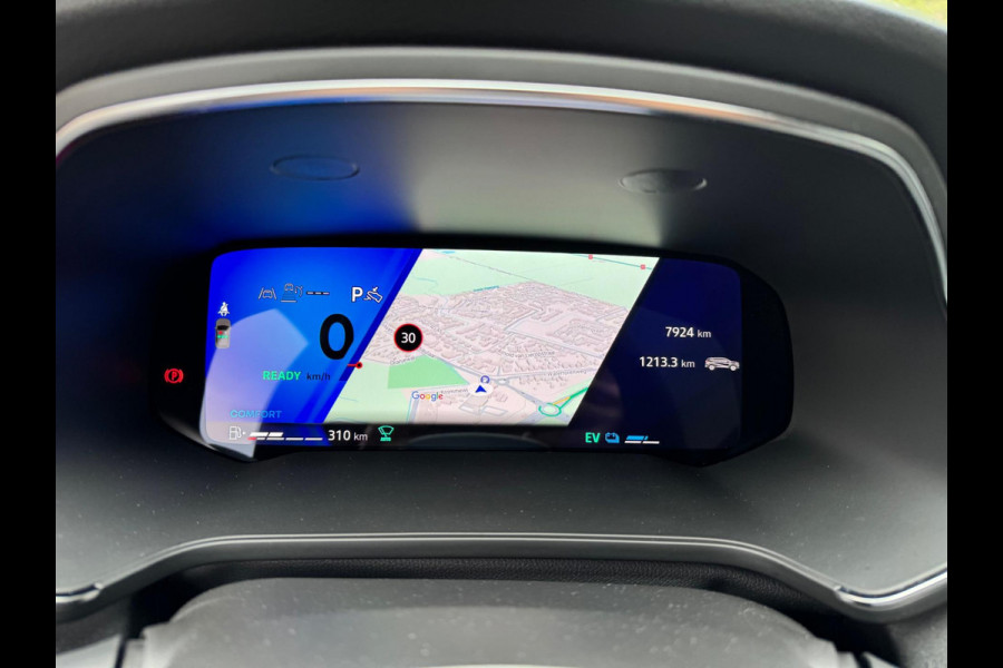Renault Symbioz 1.6 E-Tech full hybrid 145 techno Solarbay Elektr Pano / Navi / Camera / Virt Cockpit