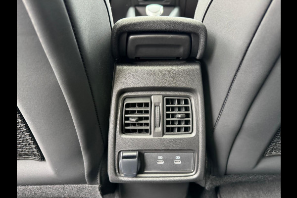 Renault Symbioz 1.6 E-Tech full hybrid 145 techno Solarbay Elektr Pano / Navi / Camera / Virt Cockpit