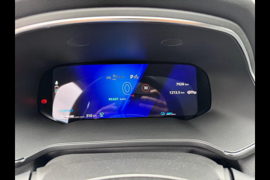 Renault Symbioz 1.6 E-Tech full hybrid 145 techno Solarbay Elektr Pano / Navi / Camera / Virt Cockpit
