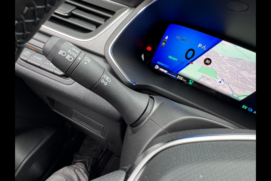 Renault Symbioz 1.6 E-Tech full hybrid 145 techno Solarbay Elektr Pano / Navi / Camera / Virt Cockpit