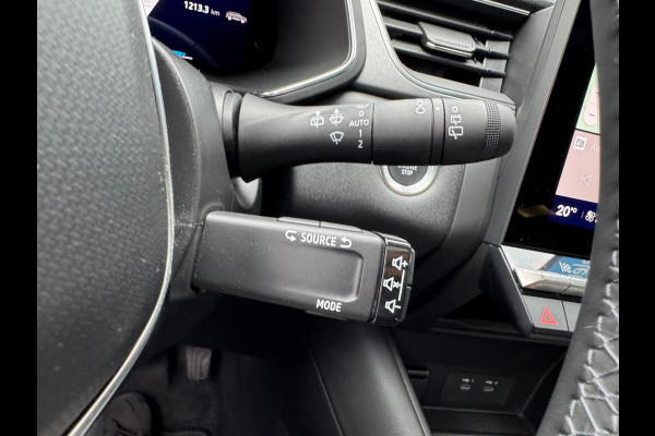 Renault Symbioz 1.6 E-Tech full hybrid 145 techno Solarbay Elektr Pano / Navi / Camera / Virt Cockpit