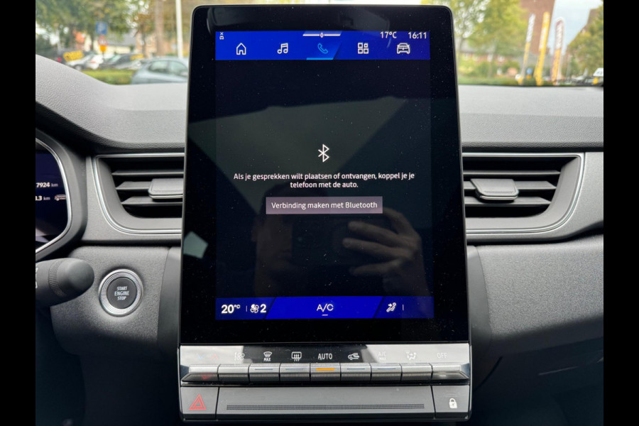 Renault Symbioz 1.6 E-Tech full hybrid 145 techno Solarbay Elektr Pano / Navi / Camera / Virt Cockpit