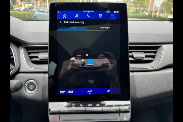 Renault Symbioz 1.6 E-Tech full hybrid 145 techno Solarbay Elektr Pano / Navi / Camera / Virt Cockpit