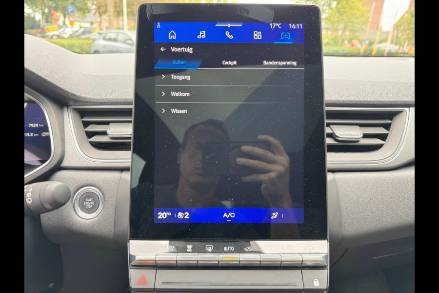 Renault Symbioz 1.6 E-Tech full hybrid 145 techno Solarbay Elektr Pano / Navi / Camera / Virt Cockpit