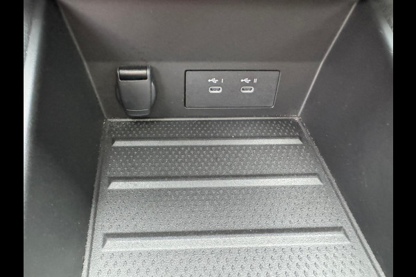Renault Symbioz 1.6 E-Tech full hybrid 145 techno Solarbay Elektr Pano / Navi / Camera / Virt Cockpit
