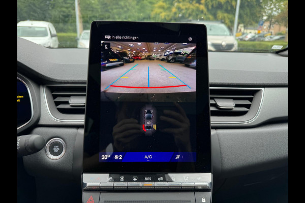 Renault Symbioz 1.6 E-Tech full hybrid 145 techno Solarbay Elektr Pano / Navi / Camera / Virt Cockpit