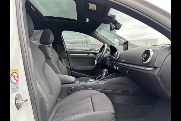 Audi A3 Limousine 2.0 TFSI 190pk quattro Sport S Line | Pano dak
