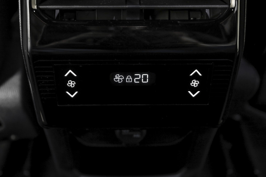 Peugeot 5008 1.2 Hybrid 145 Allure 7p. | Dig. Cockpit | Cruise | Stoelverw. | PDC | Camera | App. Connect | ECC | LM 19" | 8192