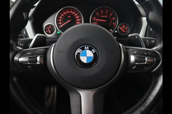 BMW 3 Serie Touring 320i Edition M Sport Shadow High Executive | Automaat | Camera | Navigatie | Stoelverwarming | Leder | Cruise control | LMV 19 inch | LED | Climate controle | LMV 19 inch