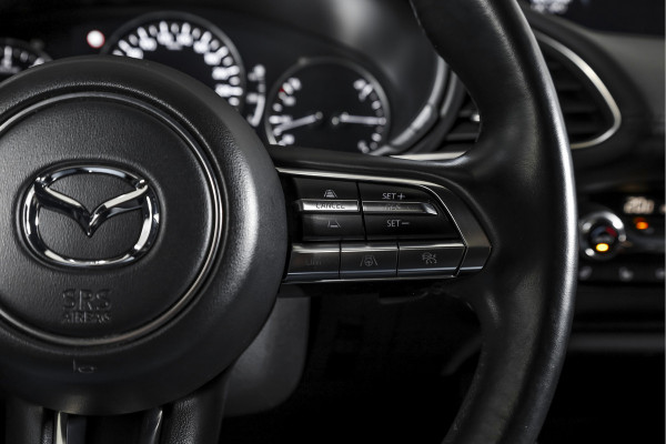 Mazda 3 2.0 e-SkyActiv-G M 122 Comfort met Bose | Bose Audio | Head-up Disp. | Adapt.Cruise | Stoel-+Stuurverw. | 360 Camera | NAV+App.Connect | Auto.Airco | LM 18" |