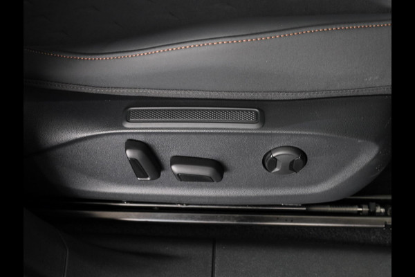 CUPRA Terramar 1.5 TSI e-Hybrid Business 204 pk DSG | Private lease vanaf 764,-- | Elektr. voorstoelen | Elektr. trekhaak | Achteruitrijcamera | Stoelverwarming | Adaptive cruise control | Navi | 20 inch