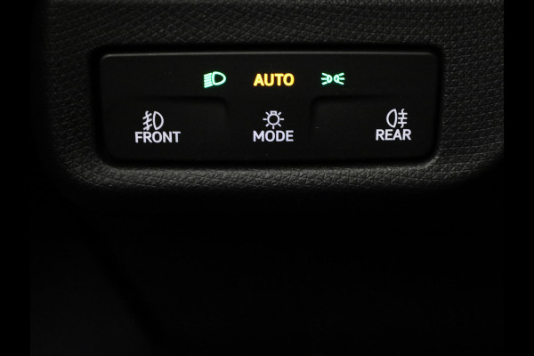 CUPRA Terramar 1.5 TSI e-Hybrid Business 204 pk DSG | Private lease vanaf 764,-- | Elektr. voorstoelen | Elektr. trekhaak | Achteruitrijcamera | Stoelverwarming | Adaptive cruise control | Navi | 20 inch