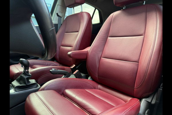 Opel Mokka X 1.4 Turbo Innovation - Leder - Navi - Schuifdak - Bose - Org.NL Opel Mokka X 1.4 Turbo Innovation - Leder - Navi - Schuifdak - Bose - Org.NL