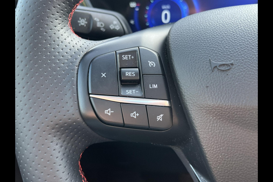 Ford Kuga 2.5 PHEV ST-Line X 225pk | Winter Pack | 20 inch velgen | Achteruitrijcamera | Bang&Olufsen Ford Kuga 2.5 PHEV ST-Line X 225pk | Winter Pack | 20 inch velgen | Achteruitrijcamera | Bang&Olufsen