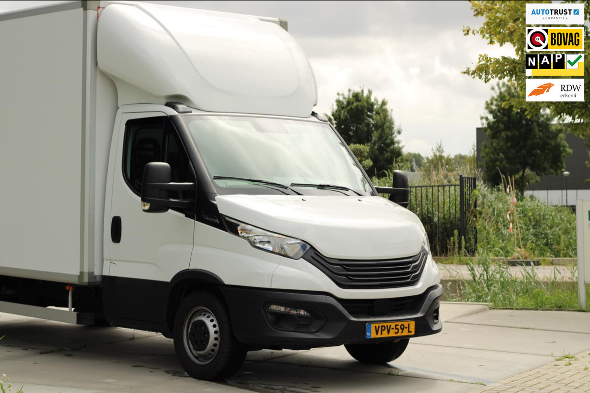 Iveco Daily Zo goed als nieuwe bakwagen met Laadklep AUTOMAAT| Navi| 17.000 km |Camera|3zits|
