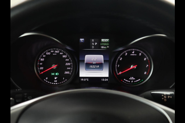 Mercedes-Benz GLC 350e 4MATIC Business Solution AMG | Trekhaak | Leder | Burmester Sound | Cruise control | Bluetooth | Full LED | Climate control | LMV 19 inch | PHEV | Plug In