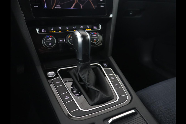 Volkswagen Passat Variant 1.4 TSI PHEV GTE Business | Automaat | Carplay | Navigatie | PHEV | Camera | Stoelverwarming | Climate controle | Adaptive cruise