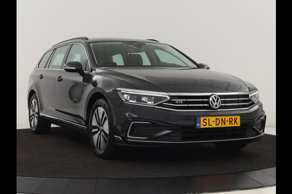 Volkswagen Passat Variant 1.4 TSI PHEV GTE Business | Automaat | Carplay | Navigatie | PHEV | Camera | Stoelverwarming | Climate controle | Adaptive cruise