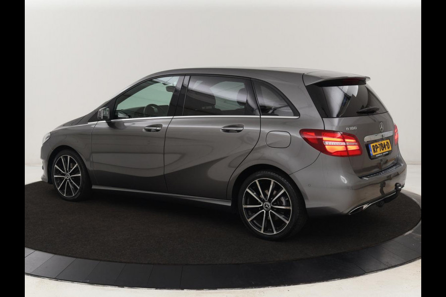 Mercedes-Benz B-Klasse 180 Ambition | Trekhaak| Automaat | Bluetooth | Navigatie | parkeersensor | LMV 18 inch | Leder | LED | Airco