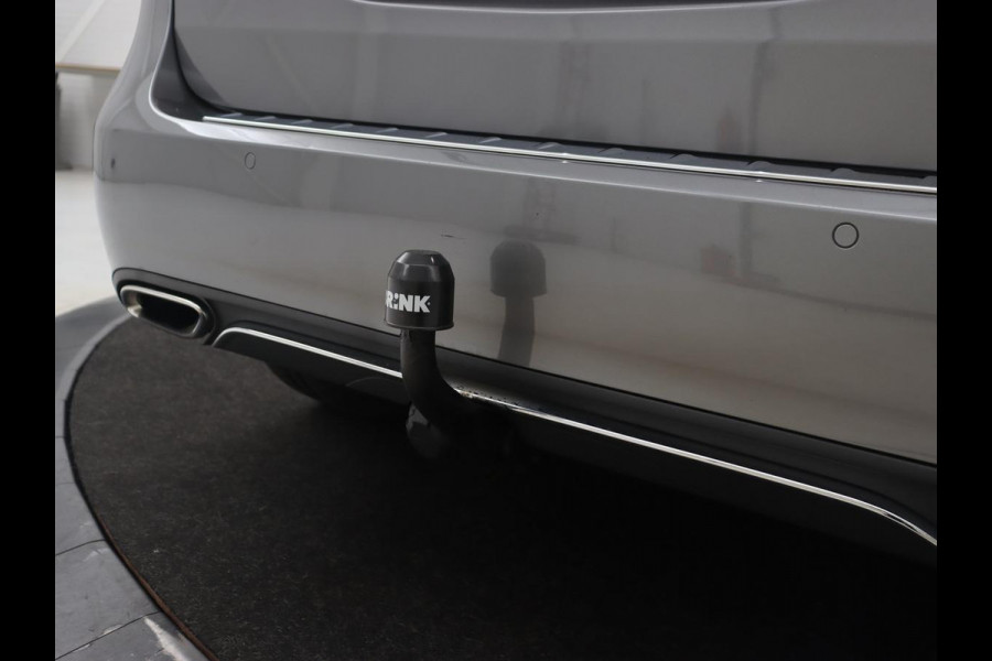 Mercedes-Benz B-Klasse 180 Ambition | Trekhaak| Automaat | Bluetooth | Navigatie | parkeersensor | LMV 18 inch | Leder | LED | Airco