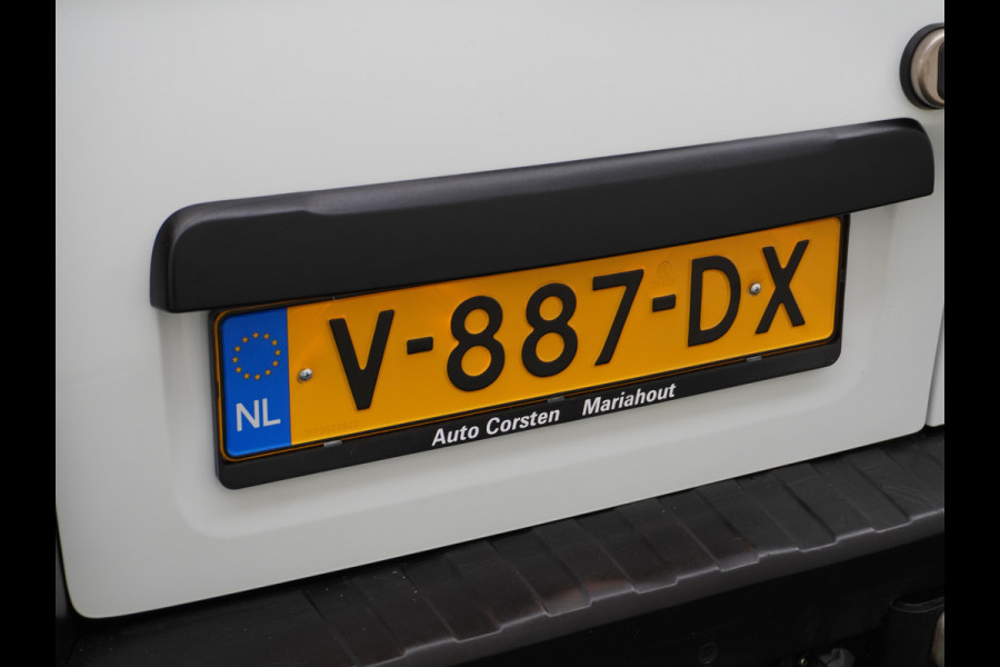 Renault Trafic dCi Navi Trekhaak Pdc CruiseControl SchuifdeurRechts Tel. Usb Airco Bluetooth Elek.Ramen/Spiegels VerstelbareStoelen T27 Comfort