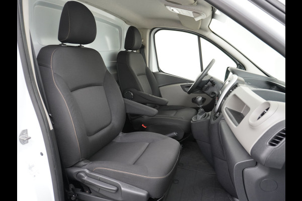Renault Trafic dCi Navi Trekhaak Pdc CruiseControl SchuifdeurRechts Tel. Usb Airco Bluetooth Elek.Ramen/Spiegels VerstelbareStoelen T27 Comfort