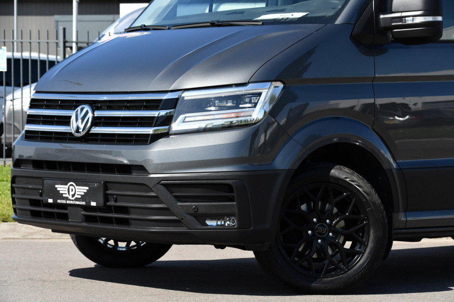 Volkswagen Crafter 35 2.0 TDI L3H3 PB Edition Highline Camera, Cruise. Carplay, LED, 177pk, Trekhaak, Automaat, multimedia, Uniek!