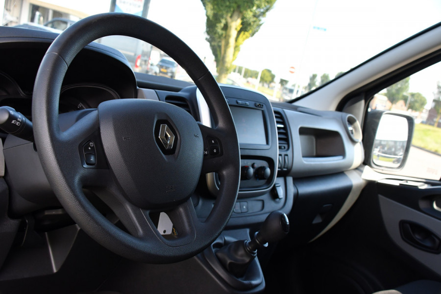 Renault Trafic 1.6 dCi T29 L2H1 Comfort Cruise, Sensoren, Multimedia, 120pk, NAVI, Trekhaak, Uniek!