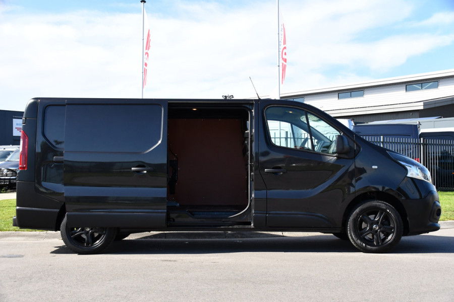 Renault Trafic 1.6 dCi T29 L2H1 Comfort Cruise, Sensoren, Multimedia, 120pk, NAVI, Trekhaak, Uniek!