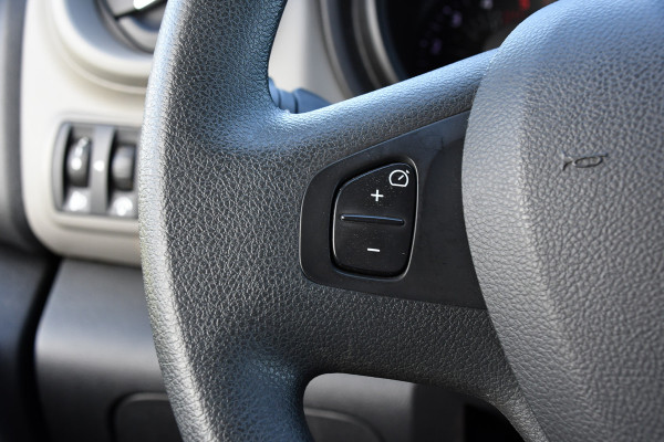 Renault Trafic 1.6 dCi T29 L2H1 Comfort Cruise, Sensoren, Multimedia, 120pk, NAVI, Trekhaak, Uniek!