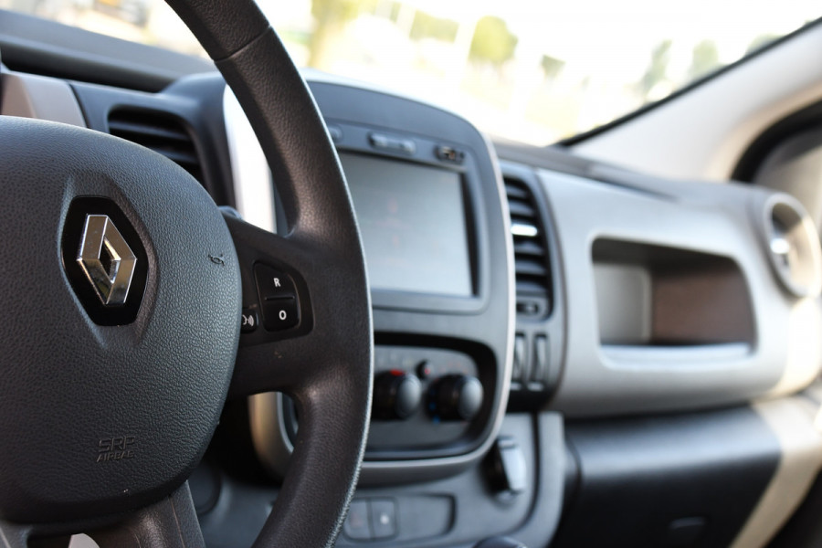Renault Trafic 1.6 dCi T29 L2H1 Comfort Cruise, Sensoren, Multimedia, 120pk, NAVI, Trekhaak, Uniek!