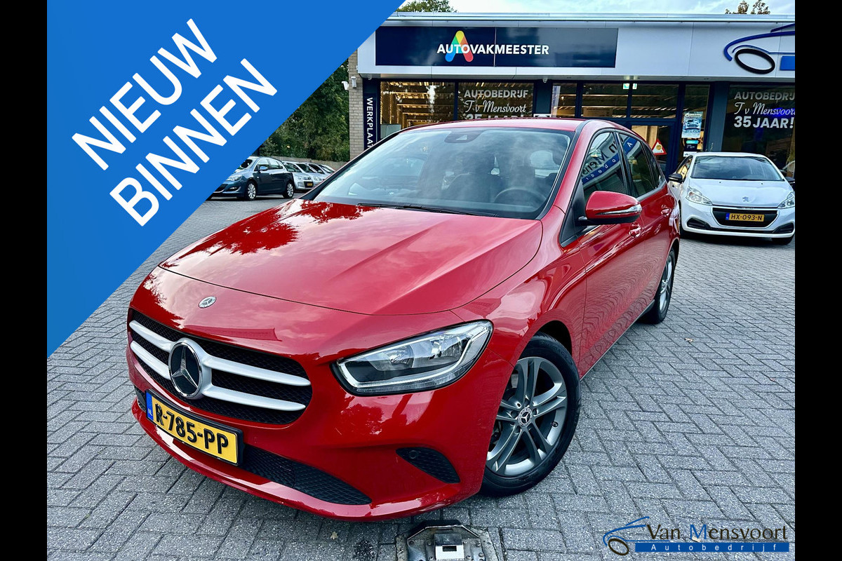 Mercedes-Benz B-Klasse B180 Automaat Business Solution