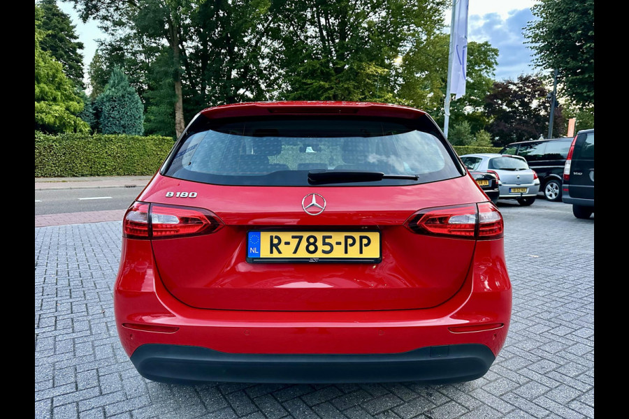 Mercedes-Benz B-Klasse B180 Automaat Business Solution
