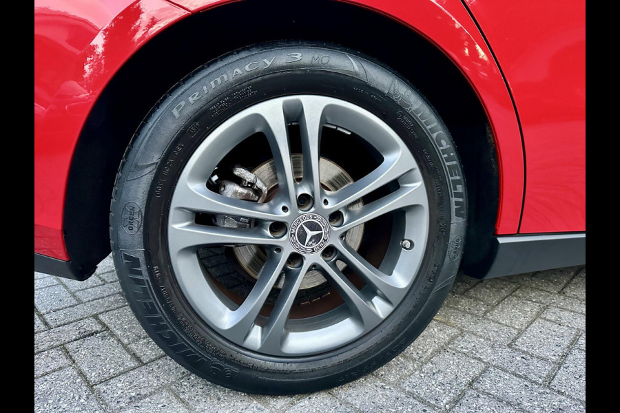 Mercedes-Benz B-Klasse B180 Automaat Business Solution