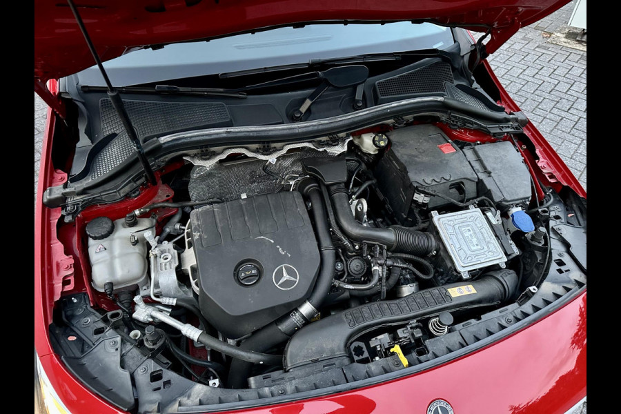 Mercedes-Benz B-Klasse B180 Automaat Business Solution